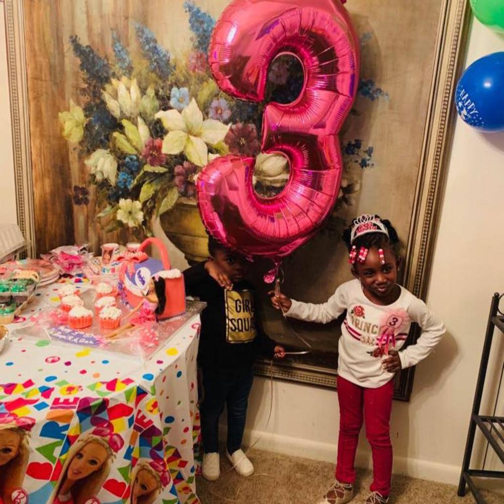 Meet your Posher, Hawa